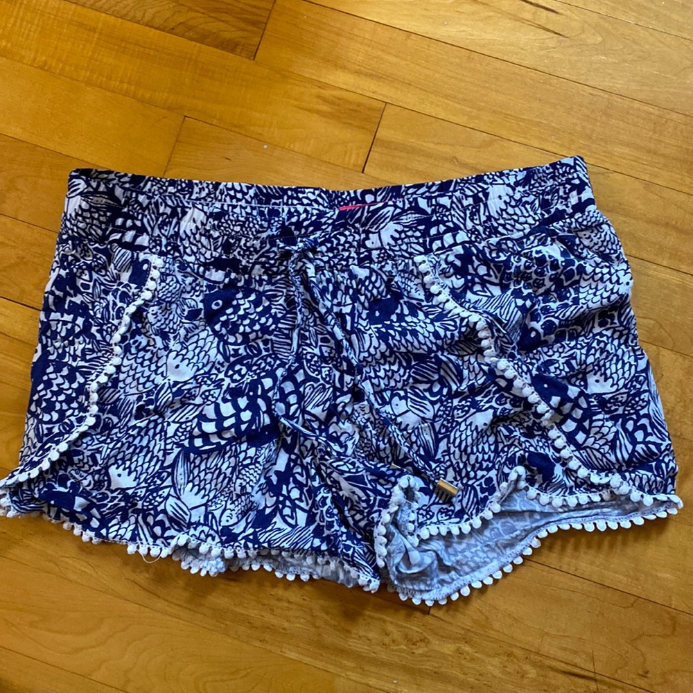 Lilly Pulitzer for Target Navy and White Fish Shorties Pom poms small